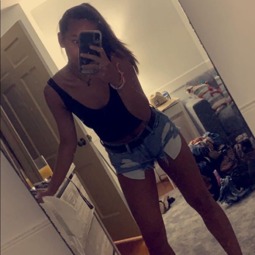 Meet your Posher, Emma